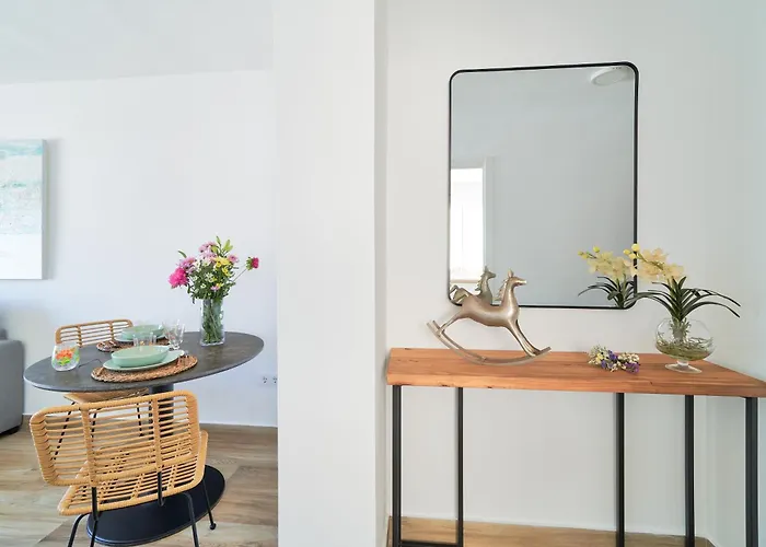 Luminoso En Primera Linea De Playa En Lägenhet Estepona