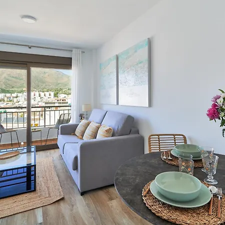 Luminoso En Primera Linea De Playa En * Εστεπόνα