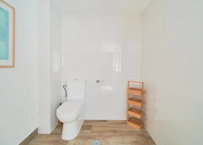 Luminoso En Primera Linea De Playa En Apartmán